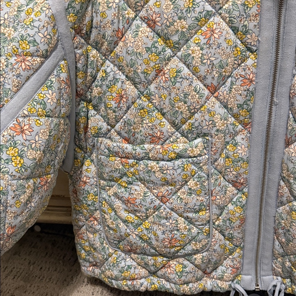 Blank NYC Floral Quilted Jacket - Picture 4 of 6